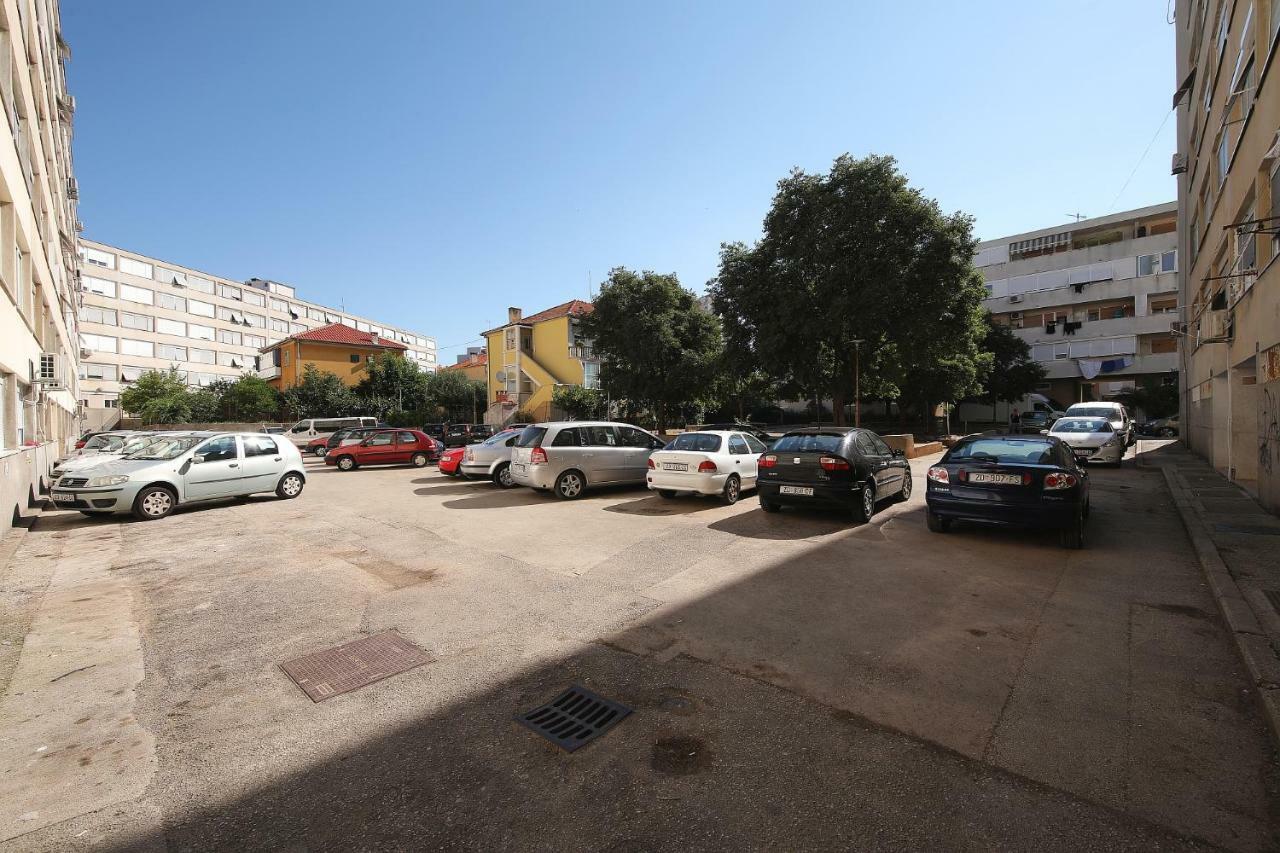 Apartament Apartman Zara Zewnętrze zdjęcie