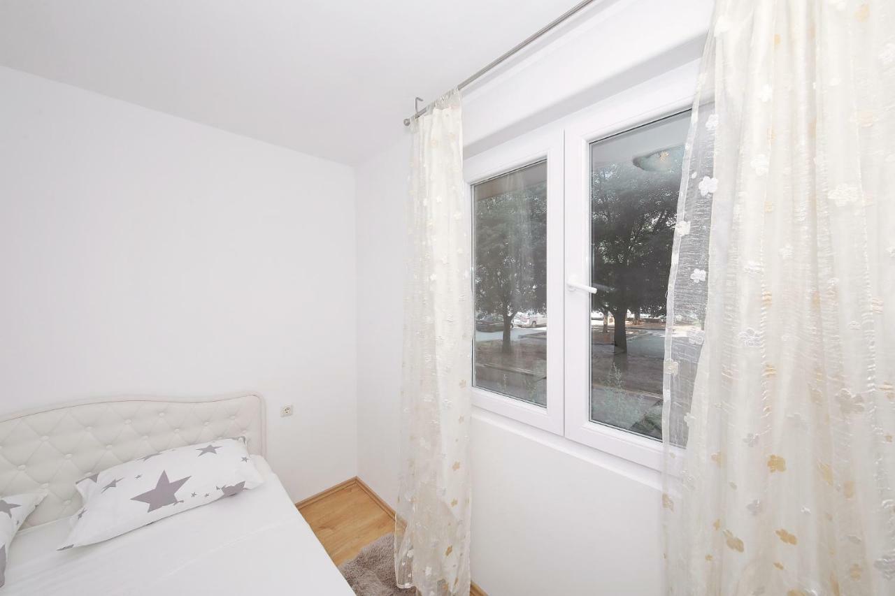 Apartament Apartman Zara Zewnętrze zdjęcie