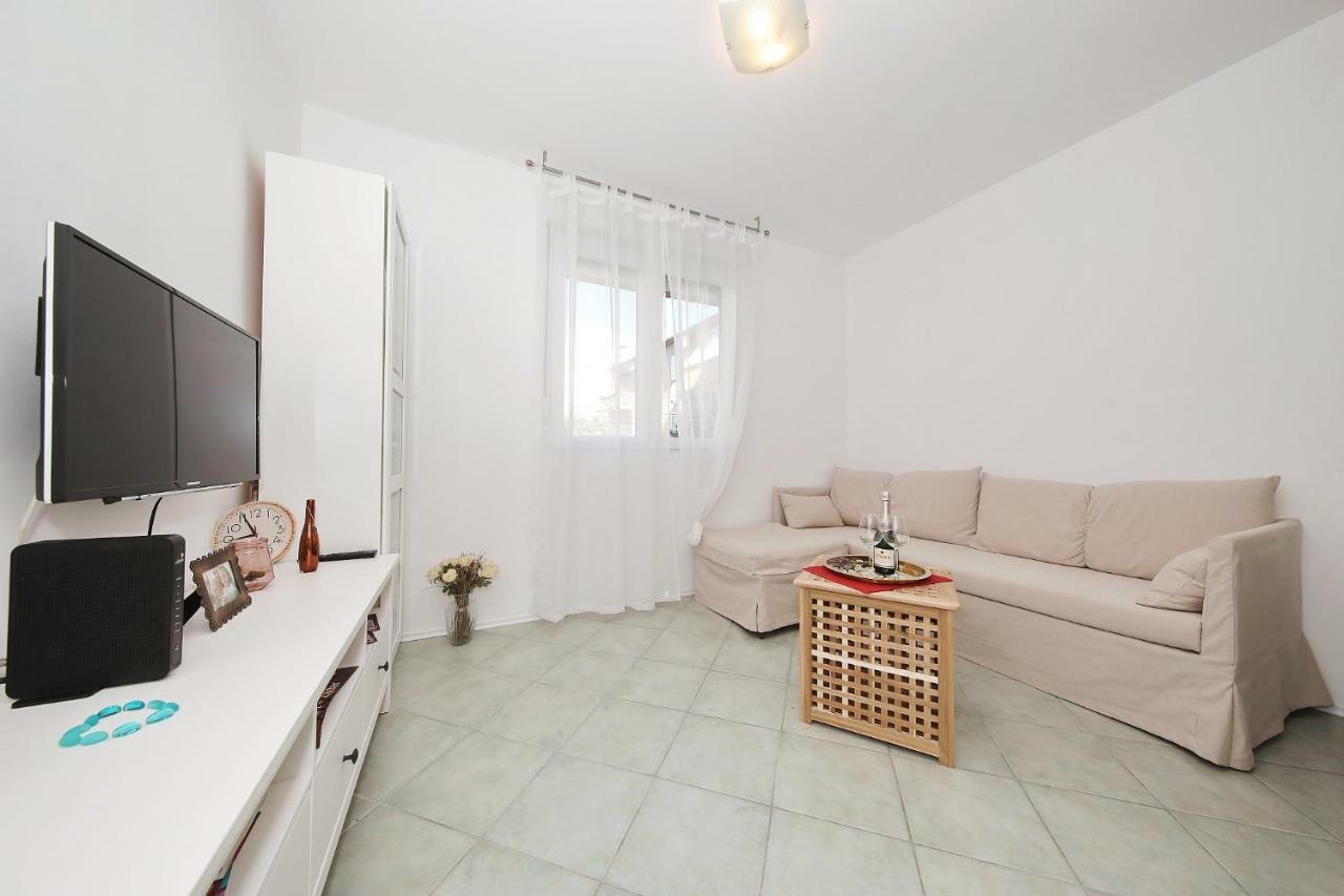 Apartament Apartman Zara Zewnętrze zdjęcie