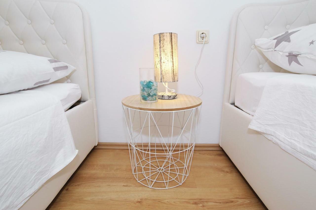 Apartament Apartman Zara Zewnętrze zdjęcie